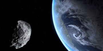 A Japanese ship destroyed part of an asteroid and then landed on it is amazing!