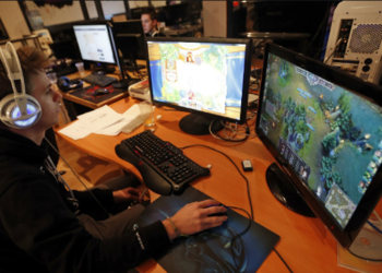 Have fun & Make money From Online Gaming