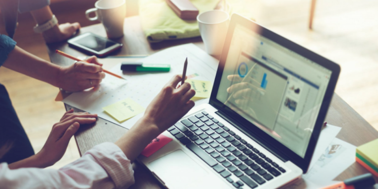 How Does A Traditional Marketing Differ From Digital Marketing