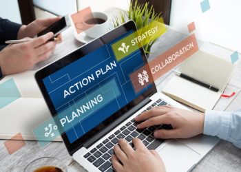 How to Become a Successful Operations Manager