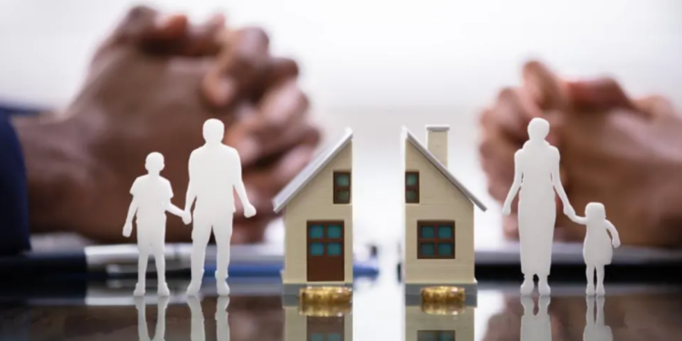 Navigating the Challenges of Selling Your Home Amidst Divorce in Germantown and Rockville, Maryland