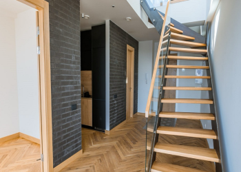 Timeless Flooring Options to Enhance Your HDB Flat’s Aesthetic