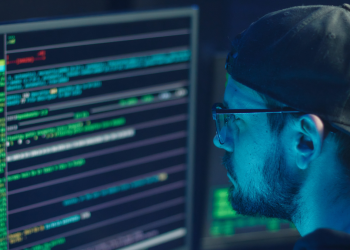 HOW TO NAVIGATE COMPLIANCE CHALLENGES IN KUBERNETES ENVIRONMENTS